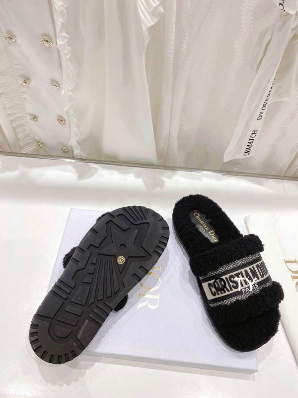 Plush Logo Detail Cozy Slides