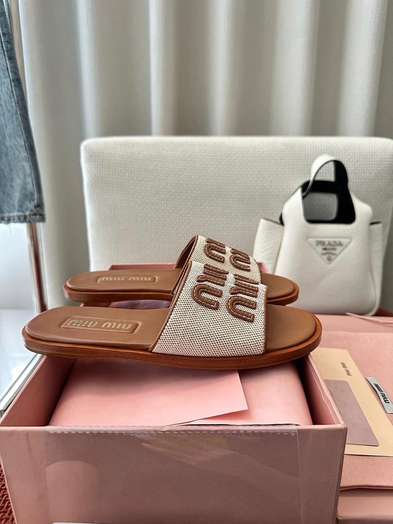 Canvas Logo Comfort Slides