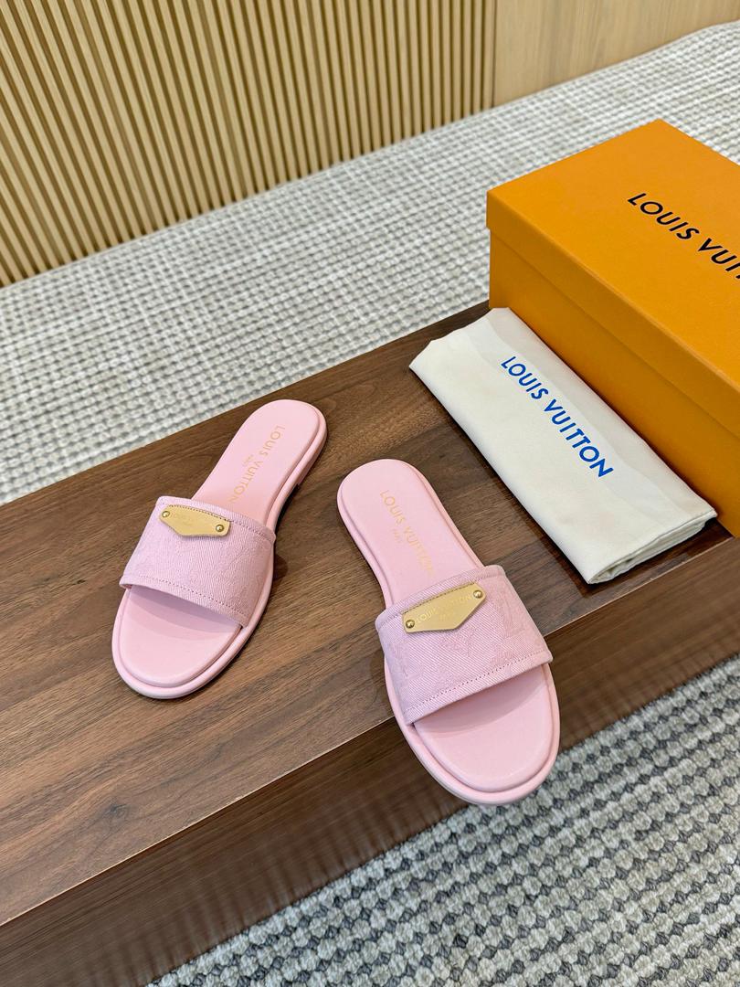 Blush Luxe Comfort Slides