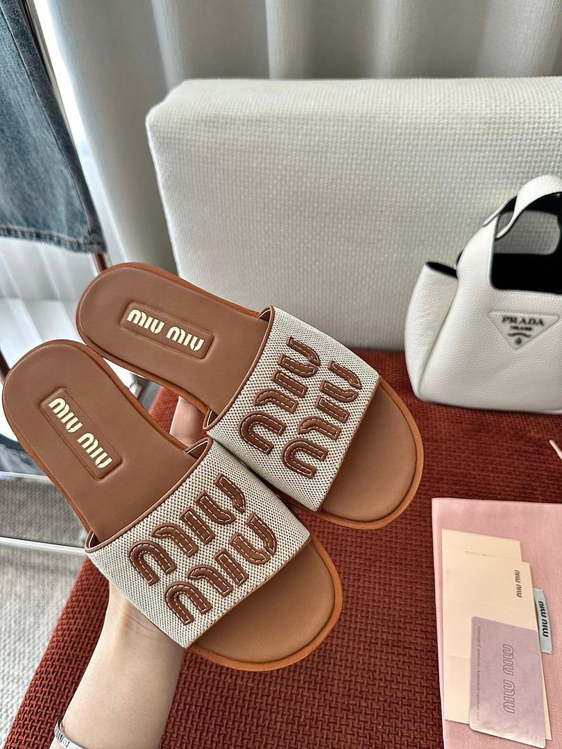 Canvas Logo Comfort Slides