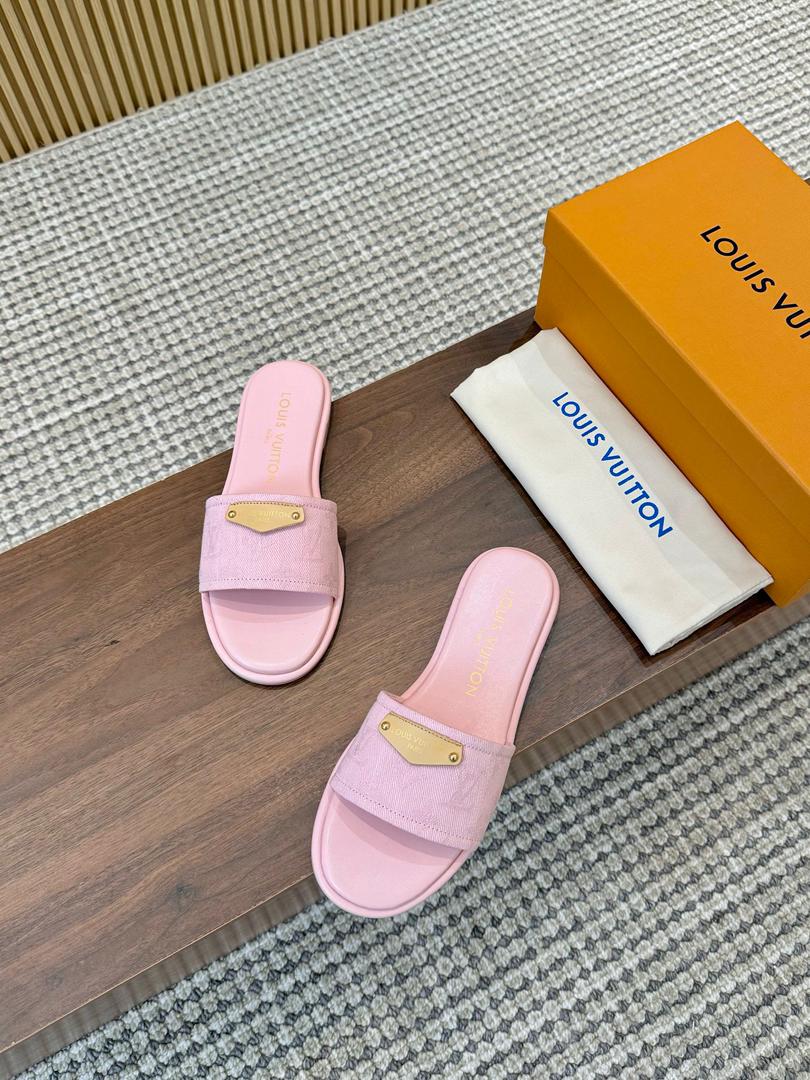 Blush Luxe Comfort Slides