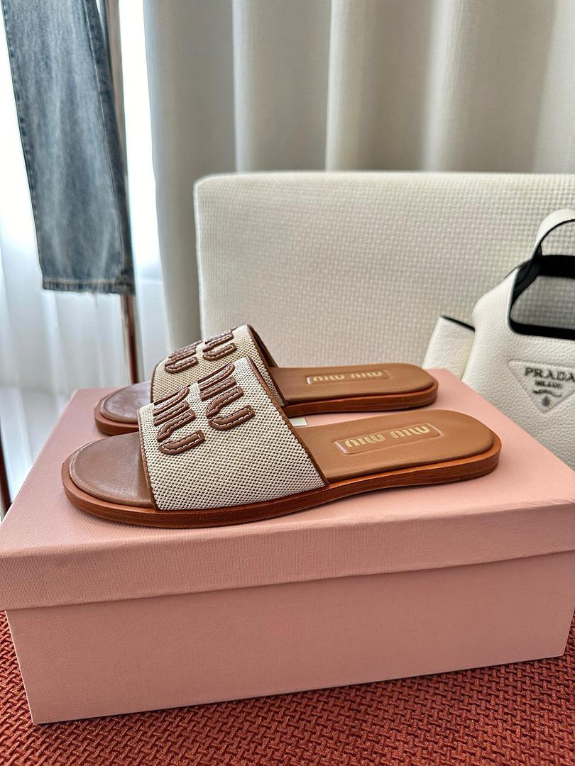 Canvas Logo Comfort Slides