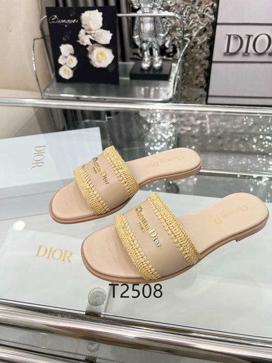 Sand Woven Detail Comfort Slides
