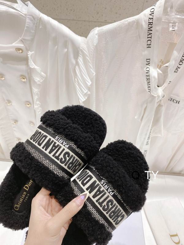 Plush Logo Detail Cozy Slides