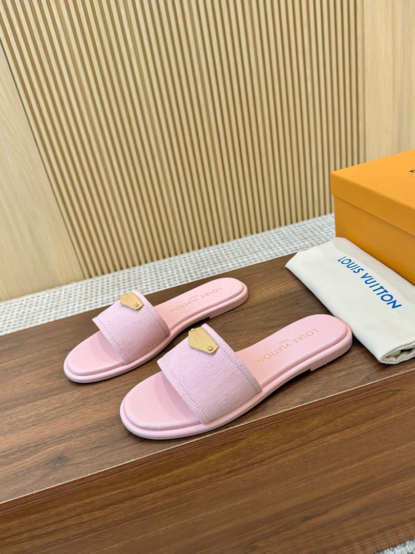 Blush Luxe Comfort Slides